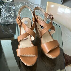 NINE WEST SANDALS